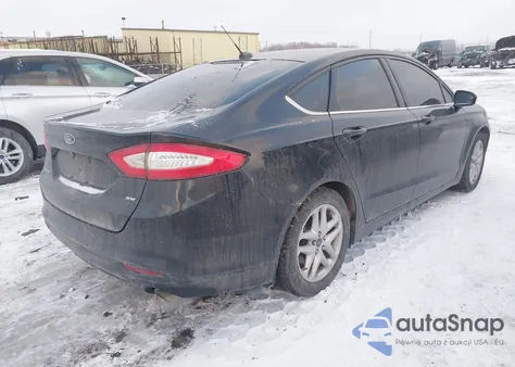 2015 Ford Fusion Se z USA, uszkodzony, nr VIN 3FA6P0H74FR181240